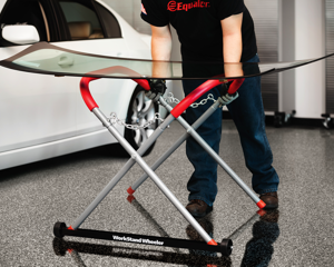 SOPORTE PARABRISAS / CABALLETE– EQUALIZER